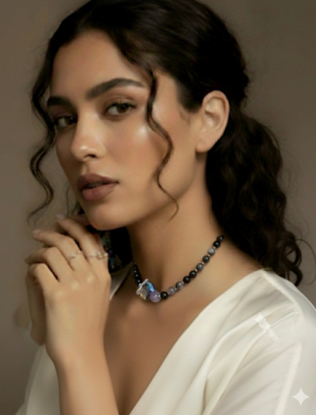 Beautiful Necklace and Earrings Set