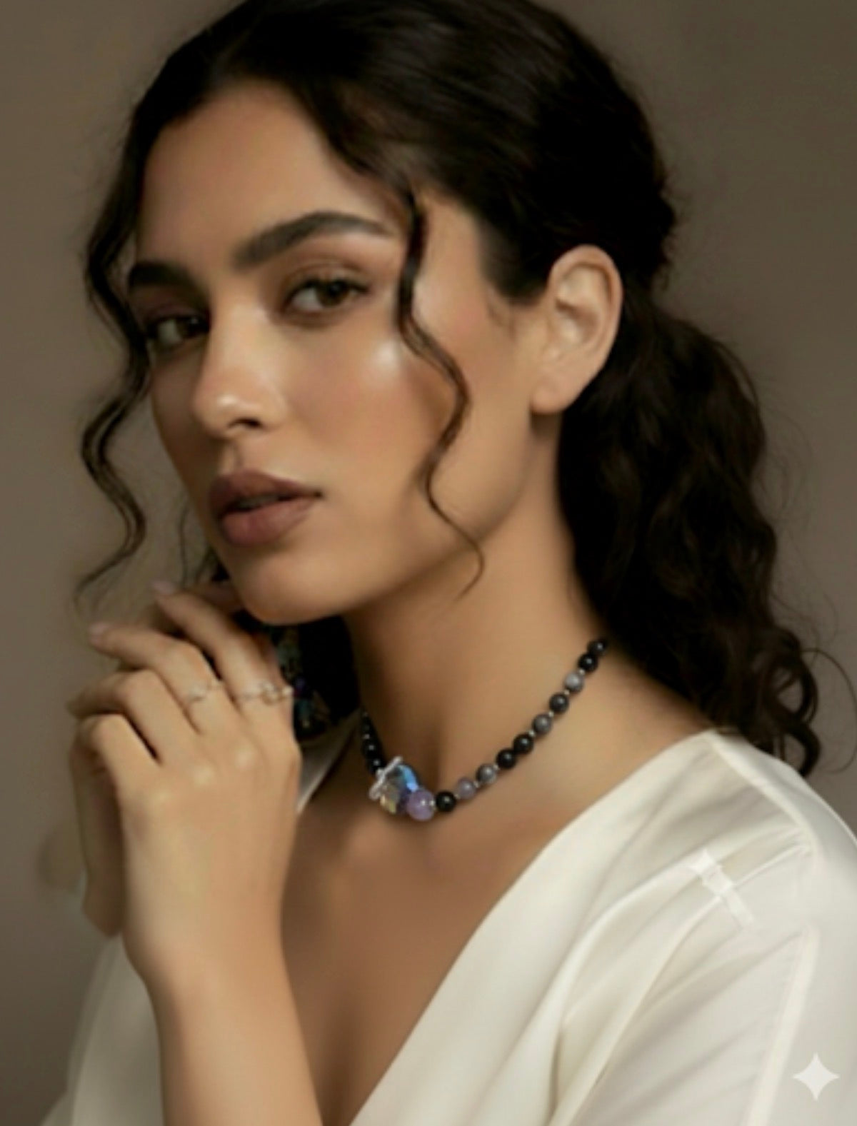 Beautiful Necklace and Earrings Set