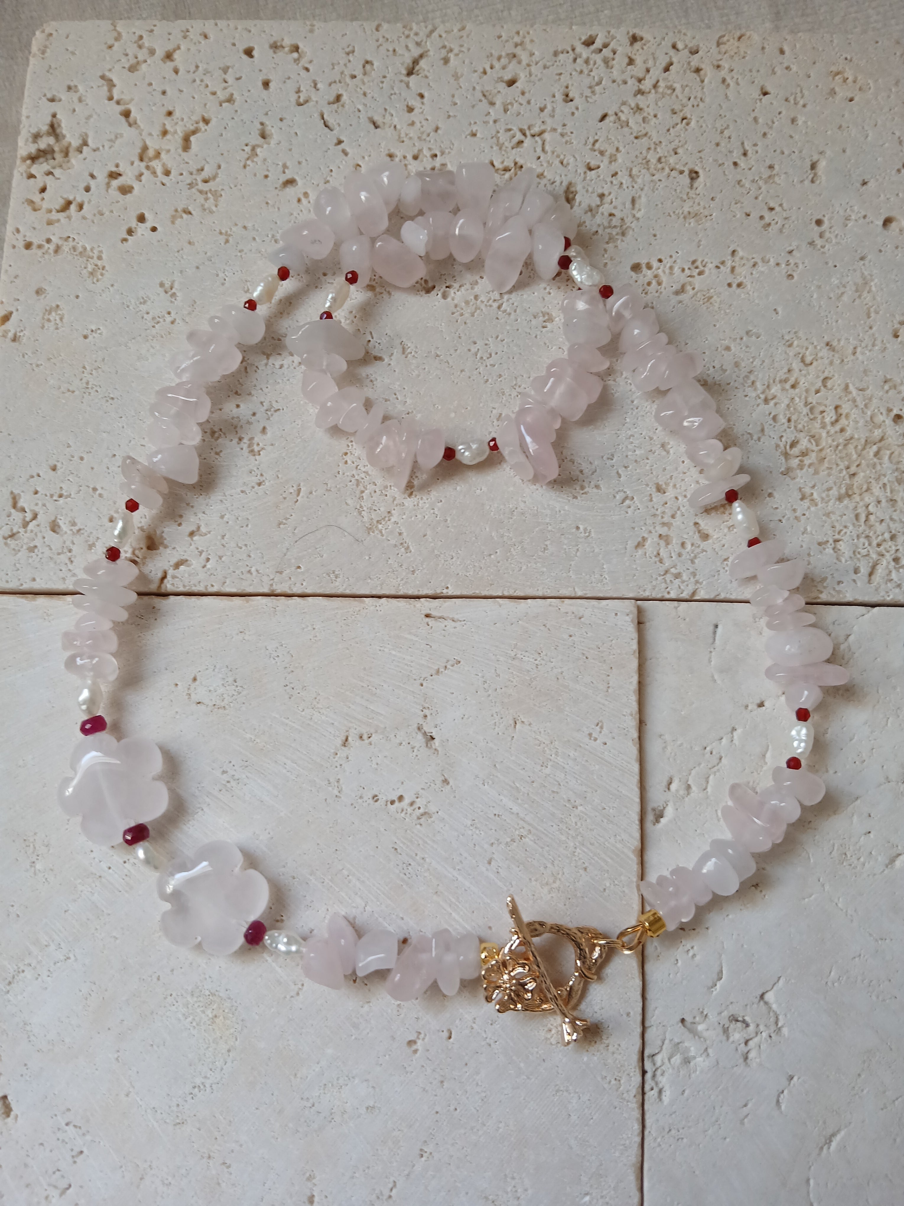 Rose Quartz, Carved Flowers, and Garnet Necklace: Natural Elegance and Love