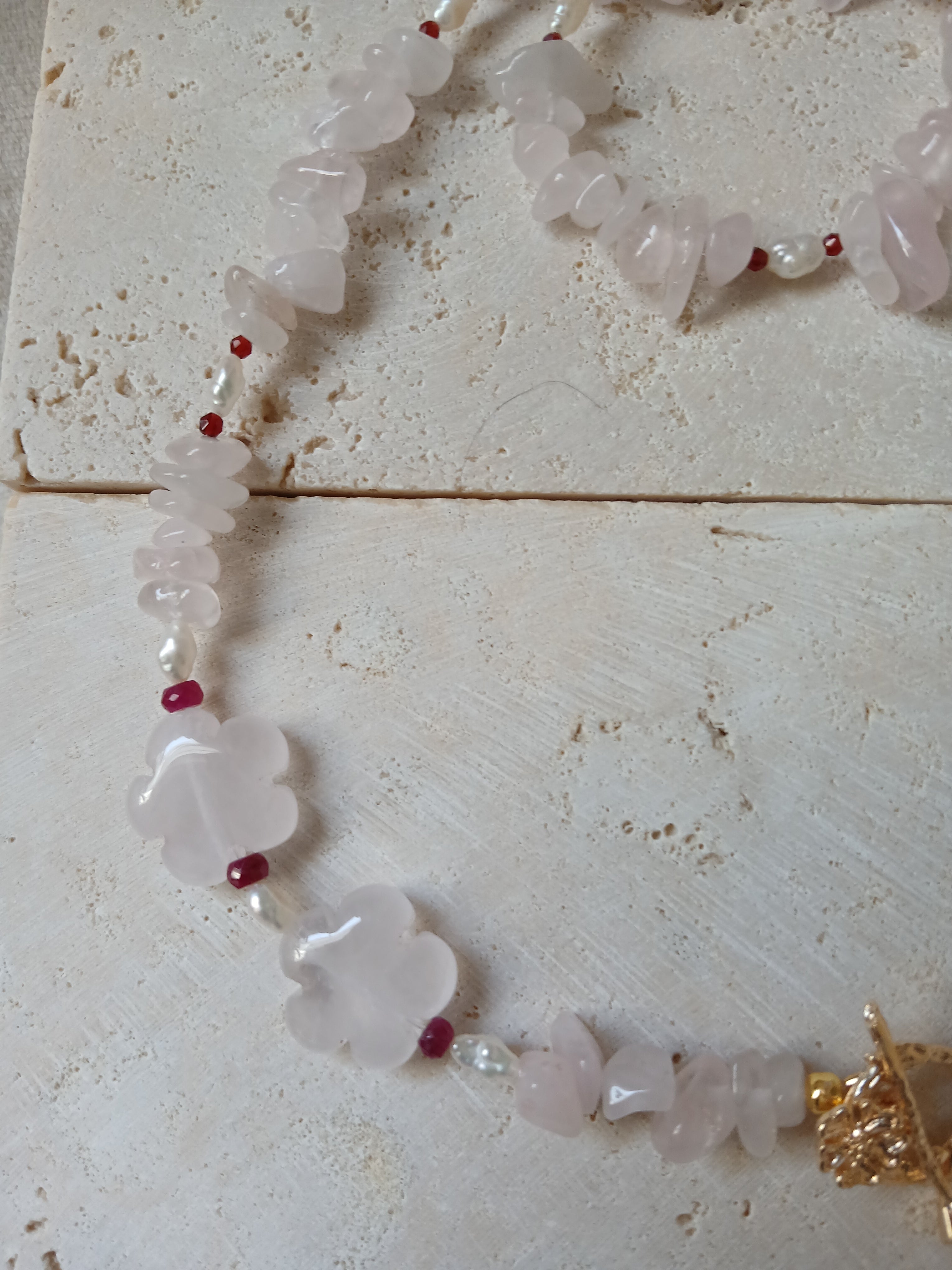 Rose Quartz, Carved Flowers, and Garnet Necklace: Natural Elegance and Love